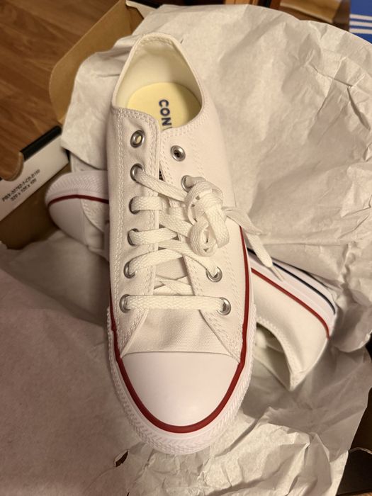 Adidasi Converse