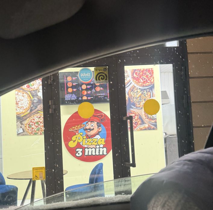 Отличное место для донерной, фастфуда