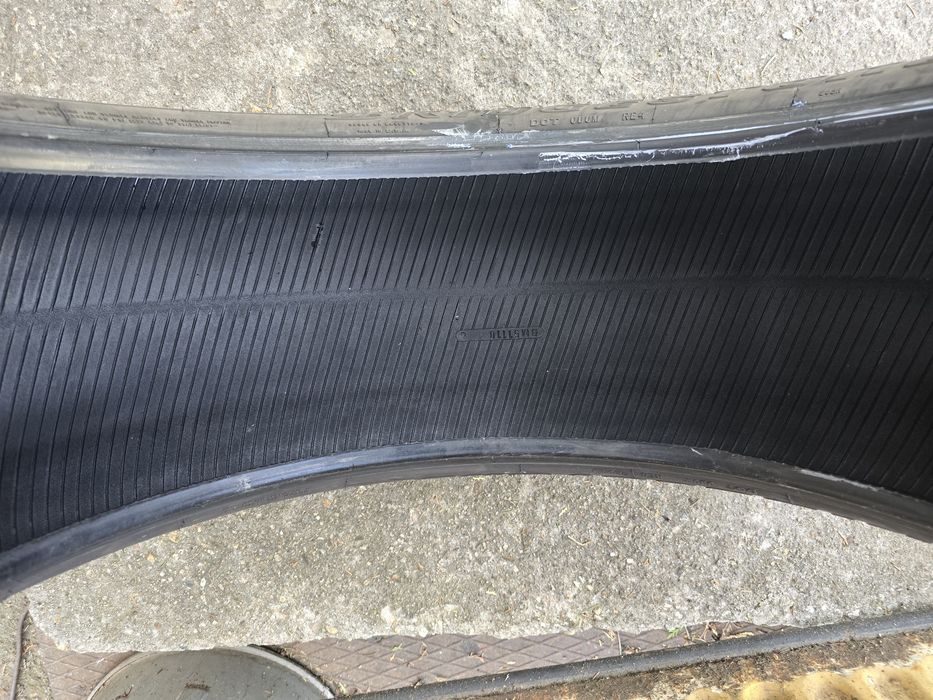 Bridgestone 265 50 20