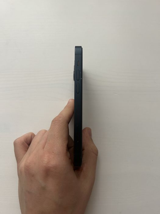 Продам iphone 13 mini