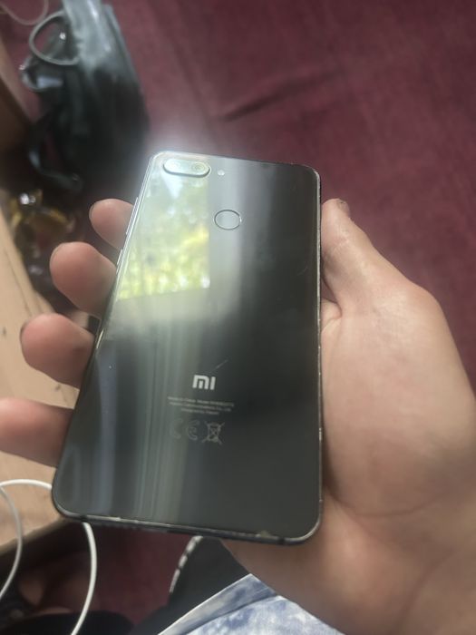 Xiaomi Mi 8 Lite – Android 16 + Baterie Nouă