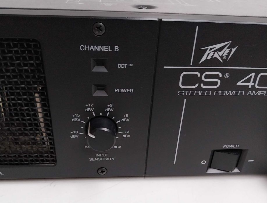 НАЙ ДОБРАТА ОФЕРТА  Стъпало/Усилвател Peavey CS-400 / Made in USA