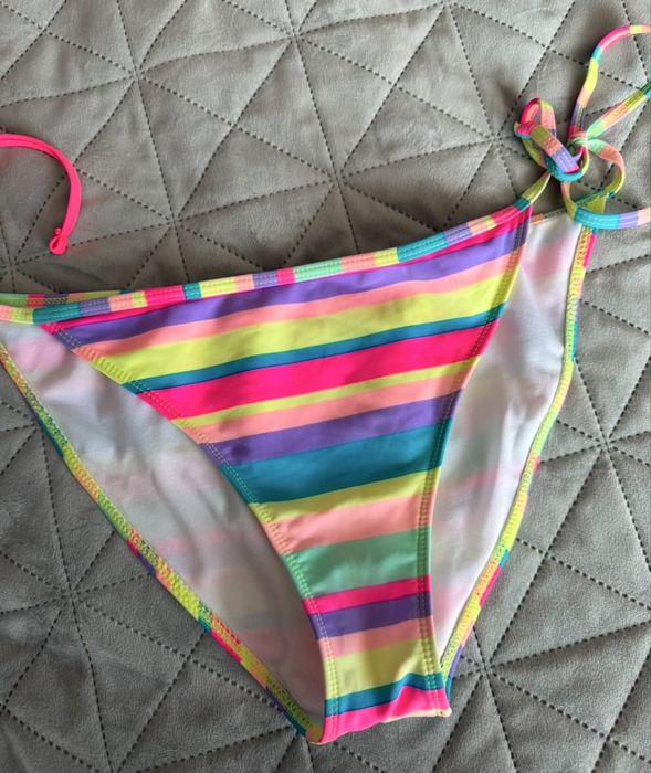Бански Calzedonia