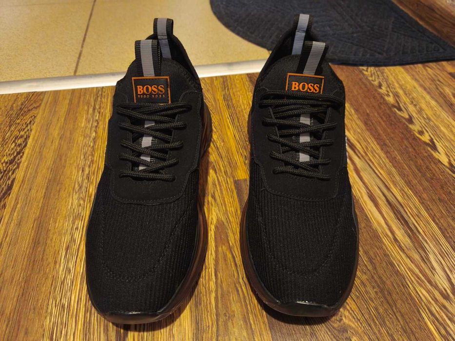 Мъжки маратонки 43 номер