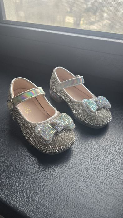 Pantofi fetite stil prințesă, mărime 23-24