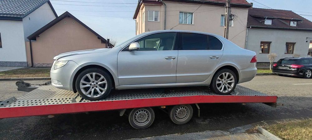 Dezmembrez Skoda Octavia 2.0tdi CFFB