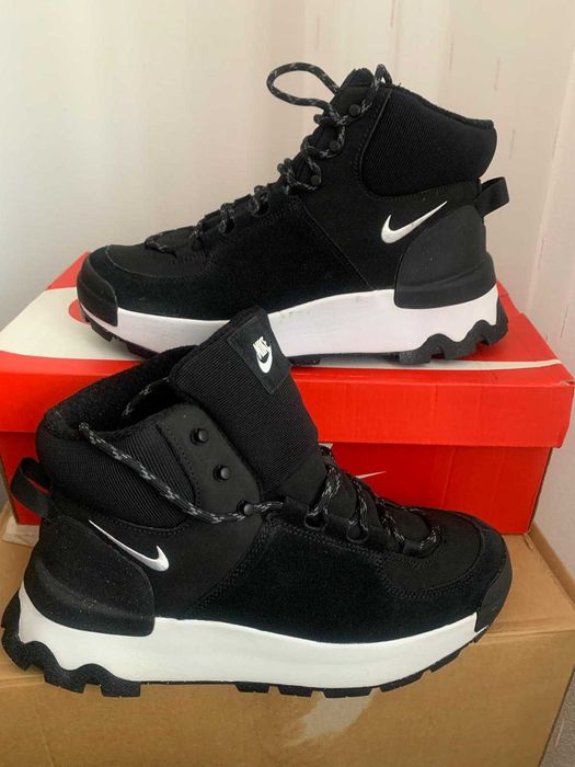 Ghete si adidasi Nike