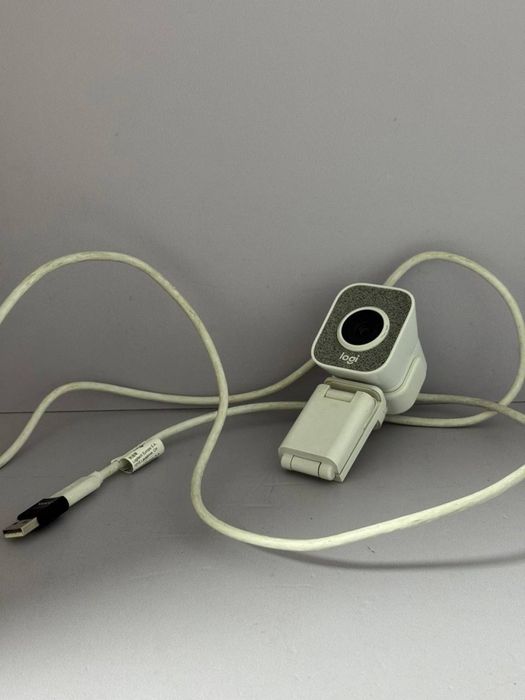 Веб-камера Logitech StreamCam/ КА94698