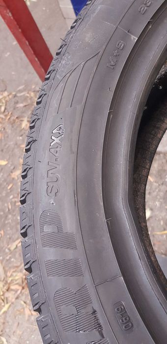 anvelope  Goodyear 235/55/19