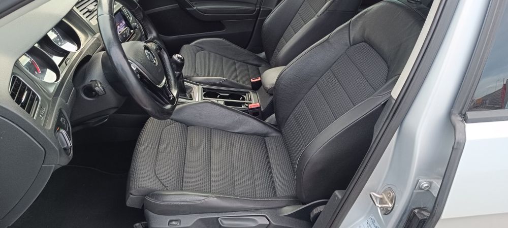 Vând VW Golf 7 2014 înmatriculat cu fiscal 1.6 Tdi Stare foarte buna .