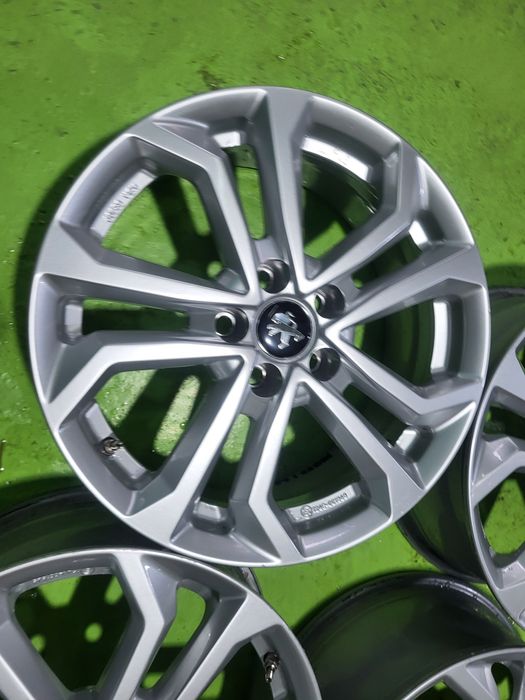 17 5x108 Peugeot лети джанти 5х108 Citroen