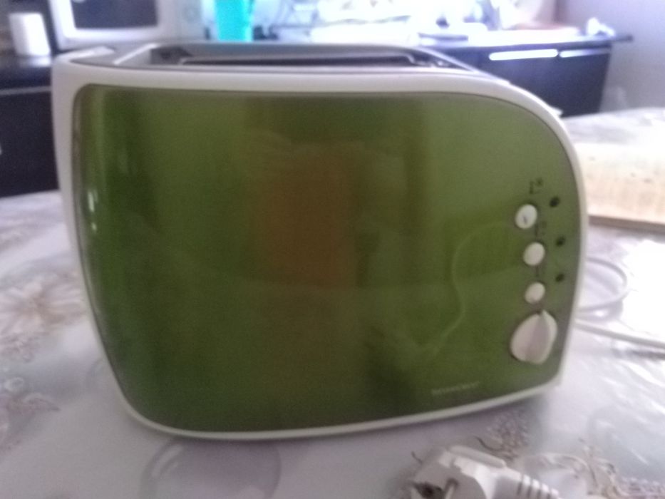 Продам тостер новый