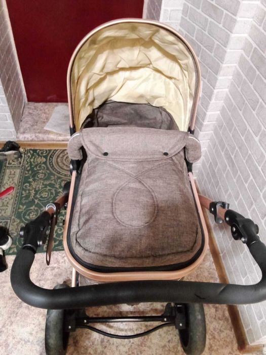 Продам срочно коляску