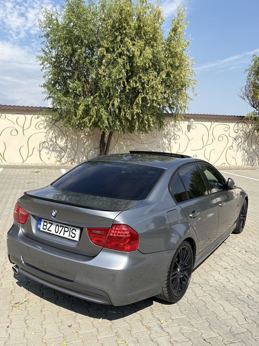BMW Seria 3 / E90 / 320d / Pachet M