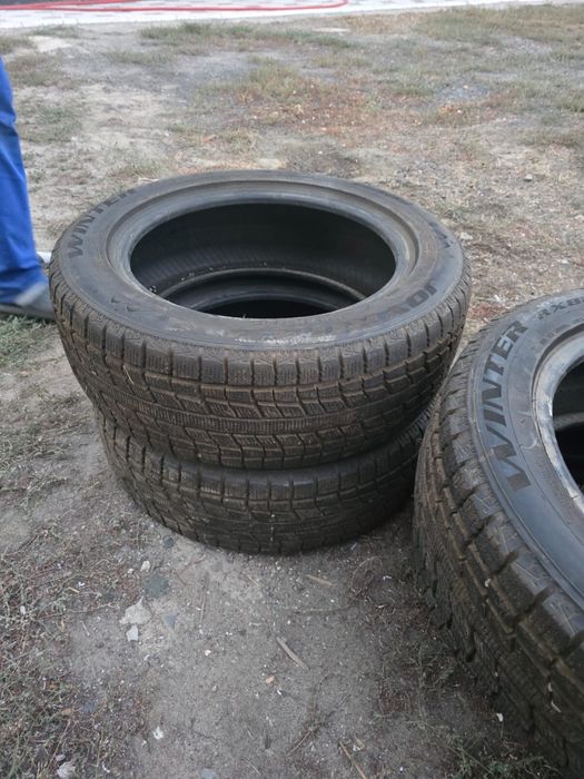 Продам шины 215/60 R17