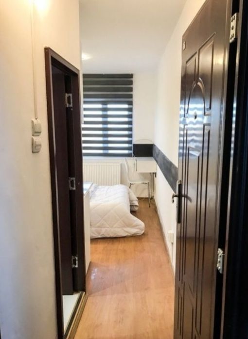 Închiriez garsoniera zona Afi