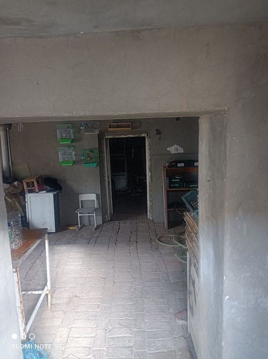 Участка на ИЗЗА. 11 комнат, 6 соток.