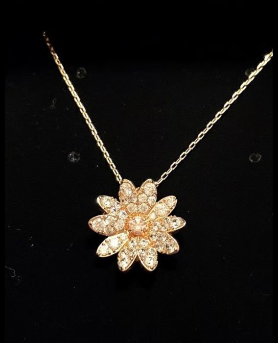 Swarovski колие Enternal Flower-5540973