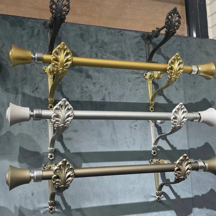 Карнизы (установка доставка)