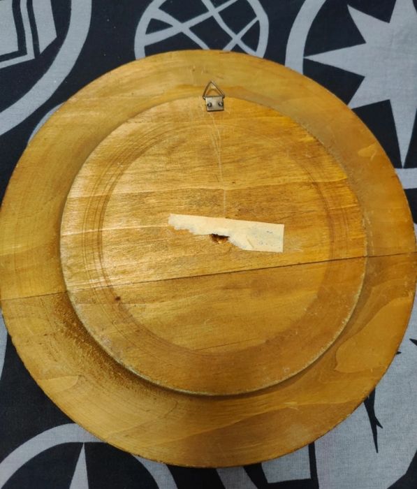 Farfurie decorativa din lemn