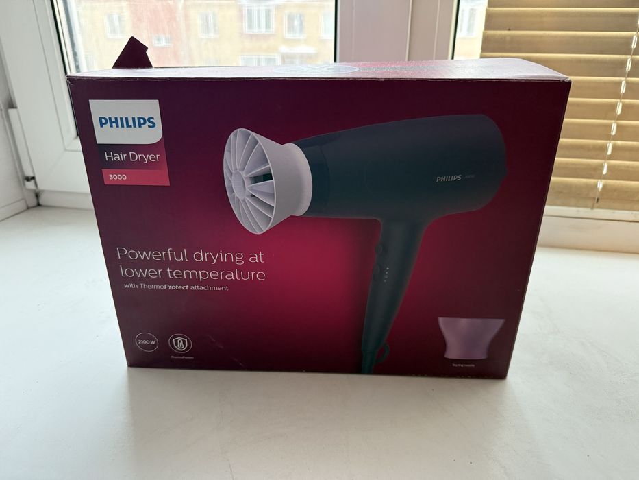 Продам фен Philips на запчасти!