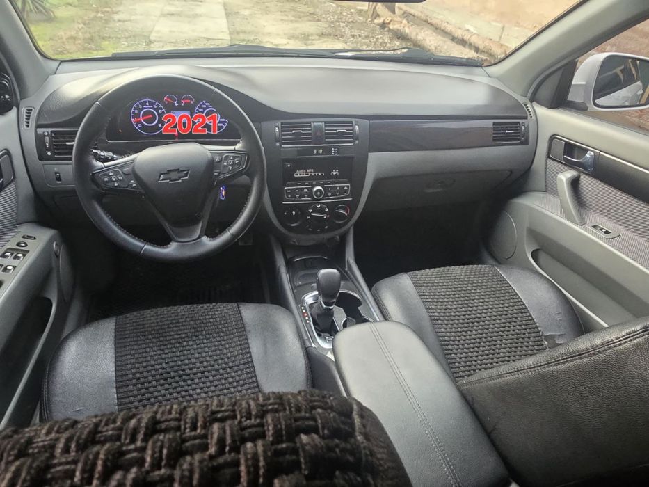 Gentra 3-pozitsa edial navaroti bilan