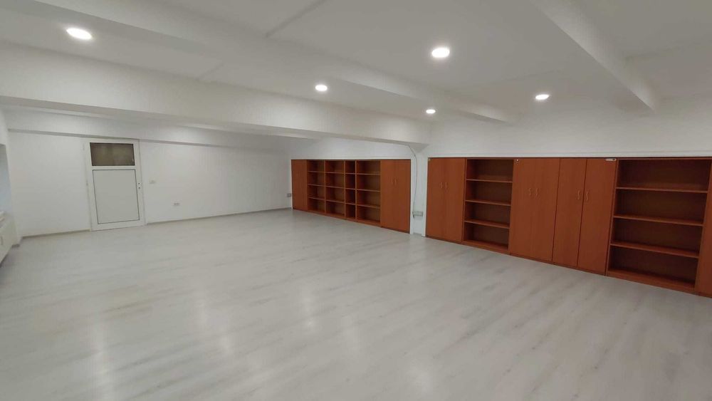 Inchiriez birou 60 mp pe Calea Bodrogului