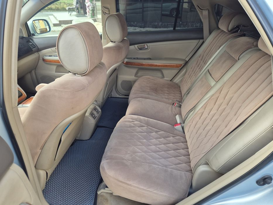 Продам легенду Lexus Rx350 
Торг разумный