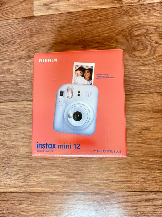 Фотокамеры моментальной печати instax mini 12