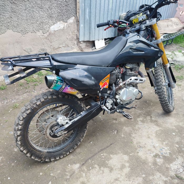 Продам эндуро на полном ходу