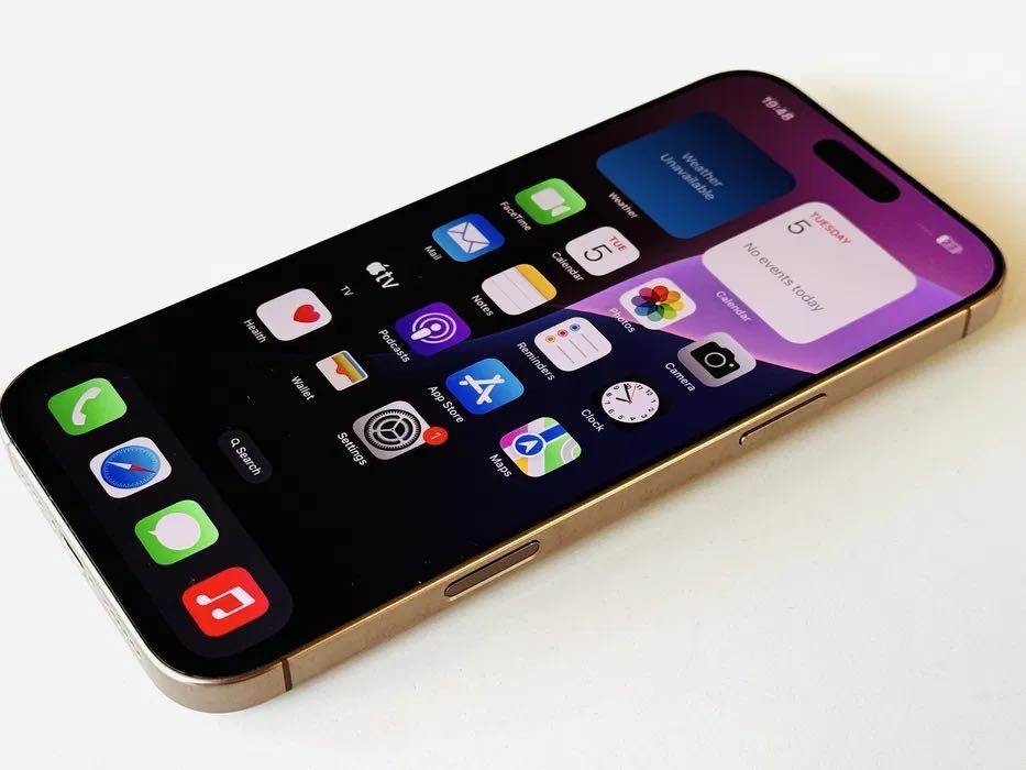 Iphone 16 Pro Max 1TB Desert Titanium Гаранция 6 месеца