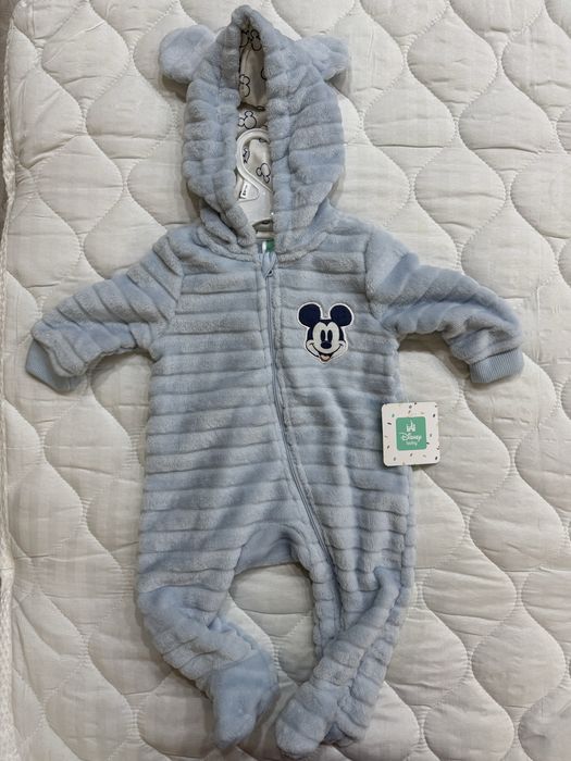 Комбинезон для новорожденного