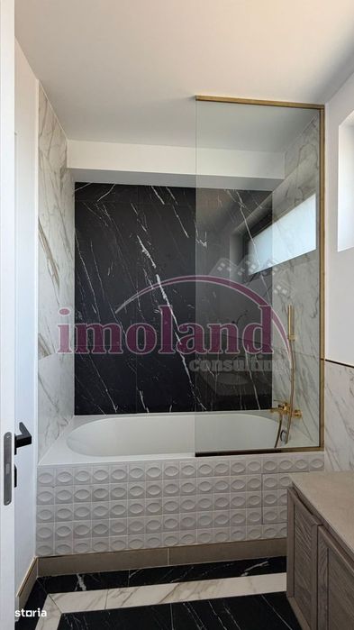 Marina Snagov - Vanzare - Vila NOUA - 5 camere - ponton la Lacul Snago