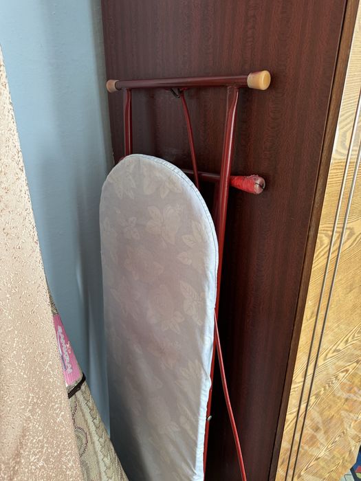 Отдам гладильную доску