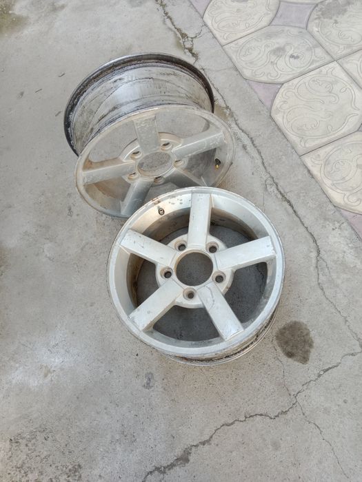 2 штук Диска на нива R16