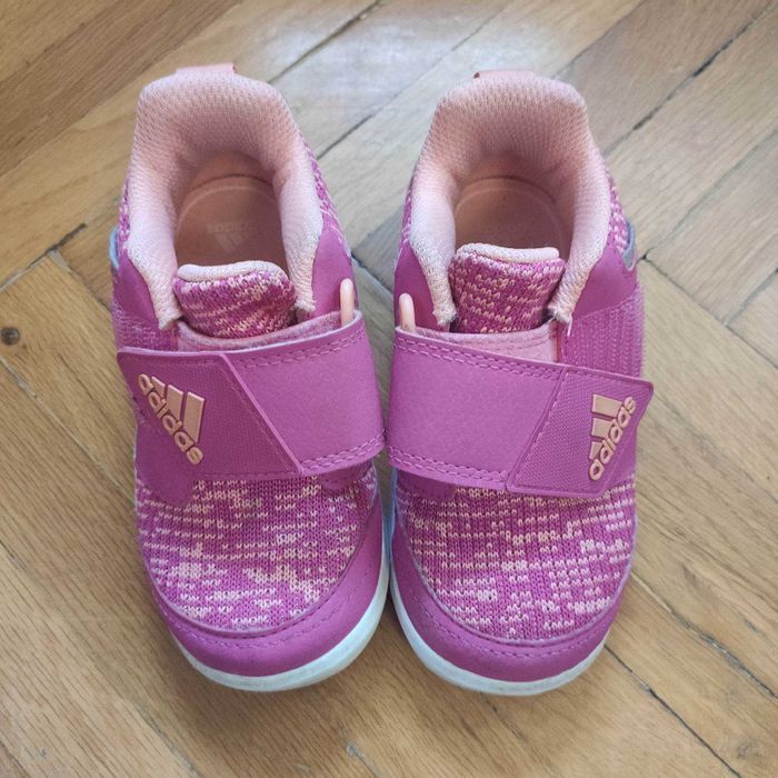 Оригинални детски маратонки от плат и кожа без връзки Adidas (н-р 24)