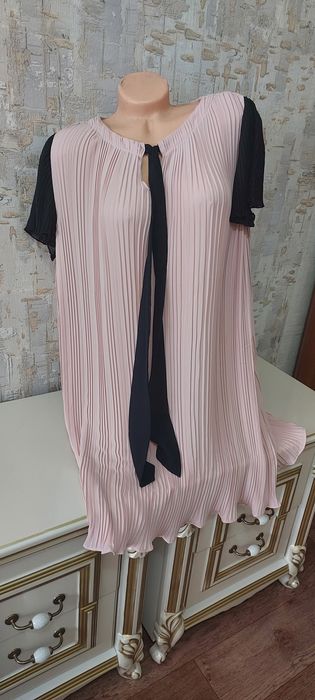 Продам почти новые платья