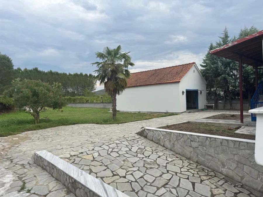 Уютна къща в село Ксифиани, Гърция  – тишина и природа