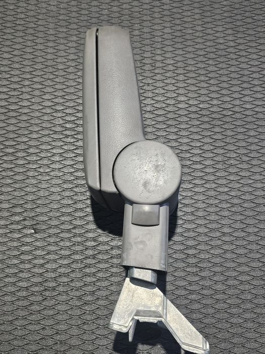 Cotiera Volkswagen Golf 4 / Bora piele gri