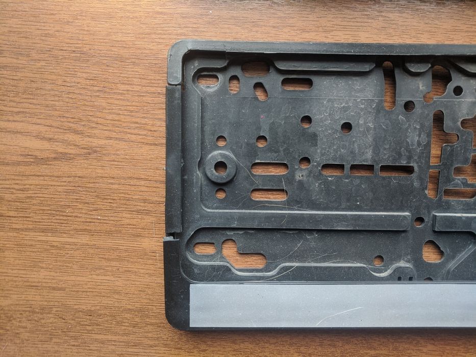 Автомобильная рамка для госномера