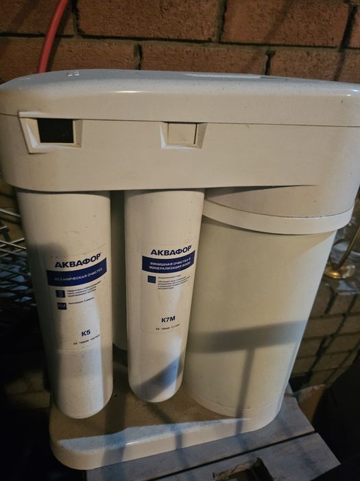 Продам фильтр для воды аквафор