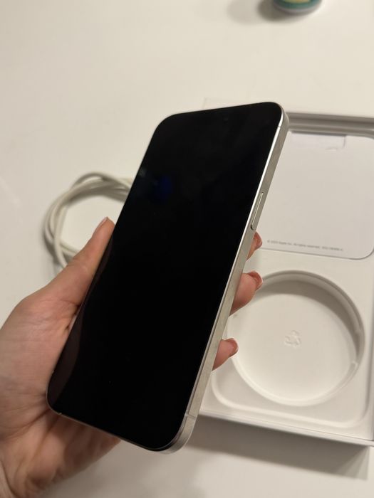 I phone 15 Pro Max 256 GB White Titanium