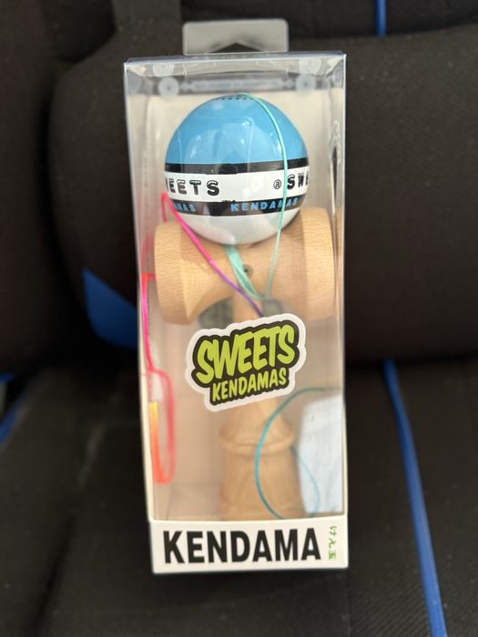 Kendama sweets si krom pop