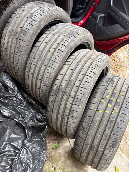 Летни гуми 215/50 R18