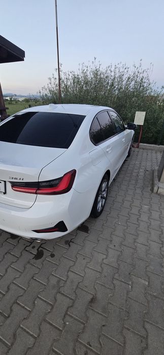 Vand Bmw 318i an 2022