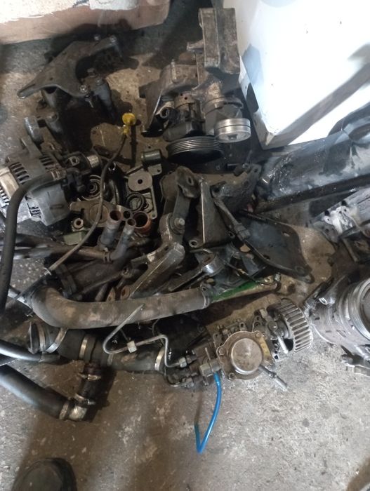 Продам двигатель Ленд Ровер.хонда дизель 2л