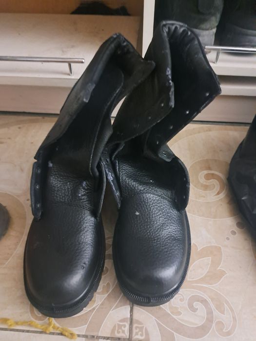 Продам берцы размер 39