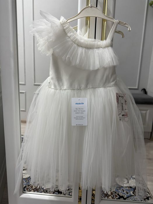 Белое платье для девочек