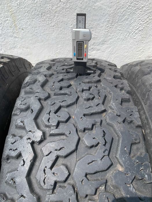 Jante Jeep Cherokee 15'' - cauciucuri offroad 31-10,5-15