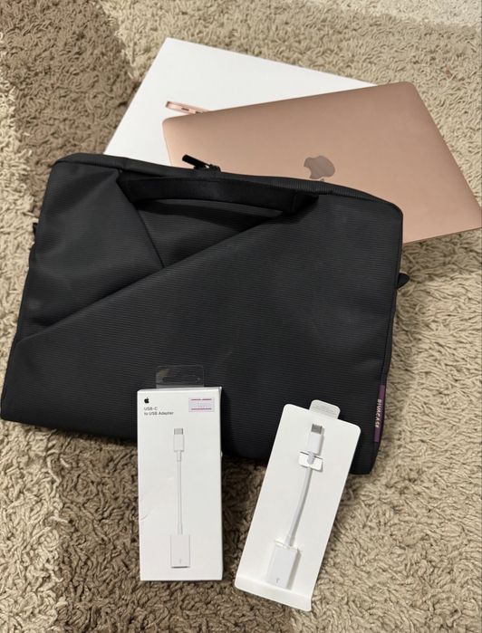 MacBook Air 13-inch 256 GB